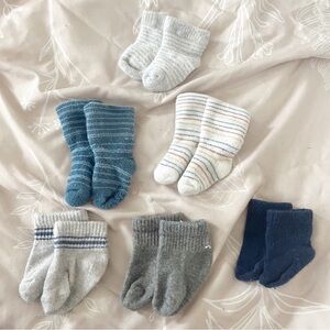 set of six pairs of infant socks, gender neutral